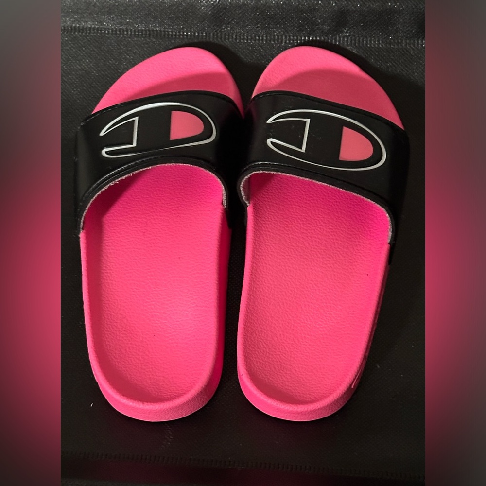 Toddler Girls Pink & Black Champions Sandals